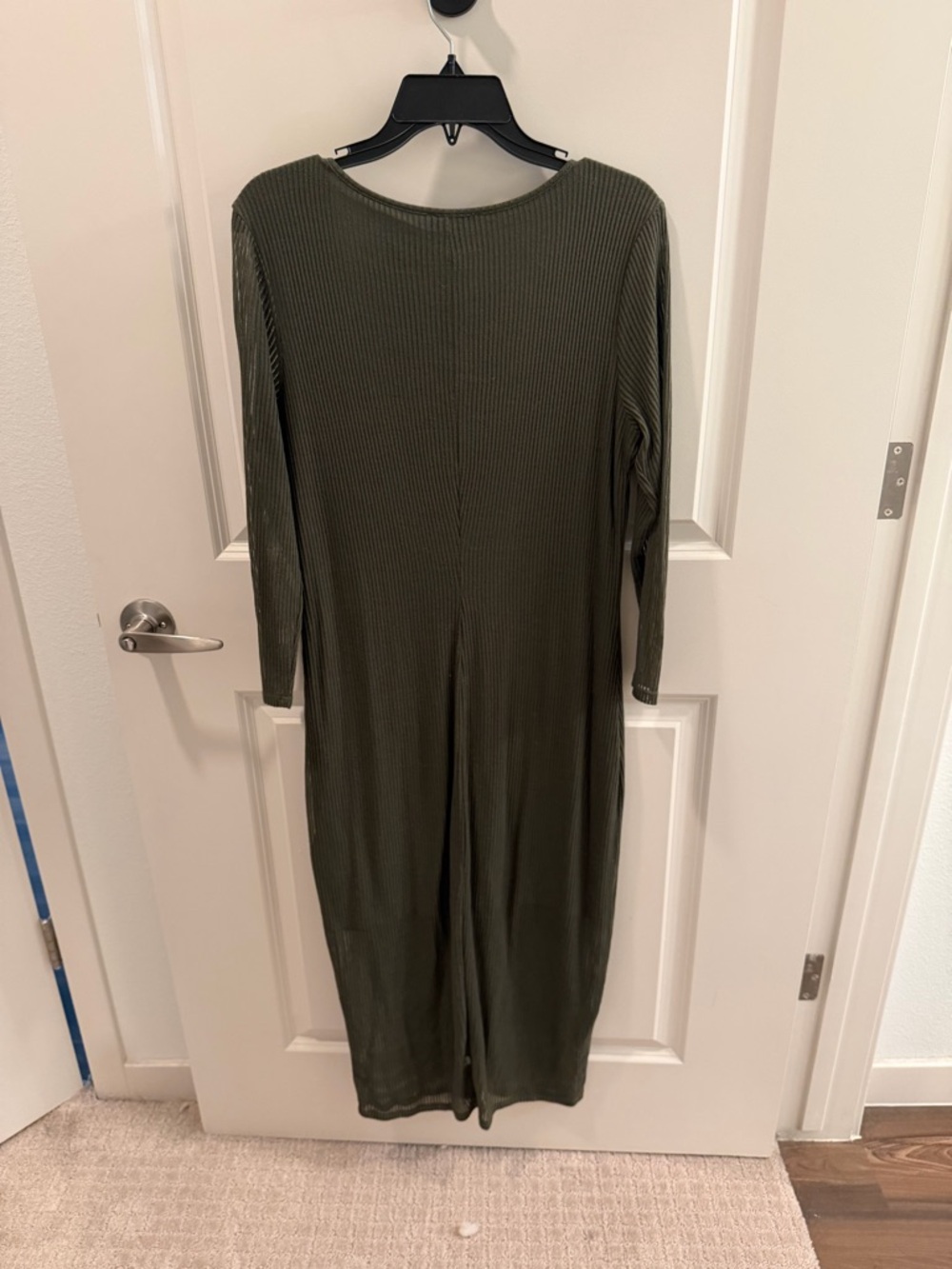 Express Olive Ribbed Button-Front Midi Dress - Picture 2 of 4